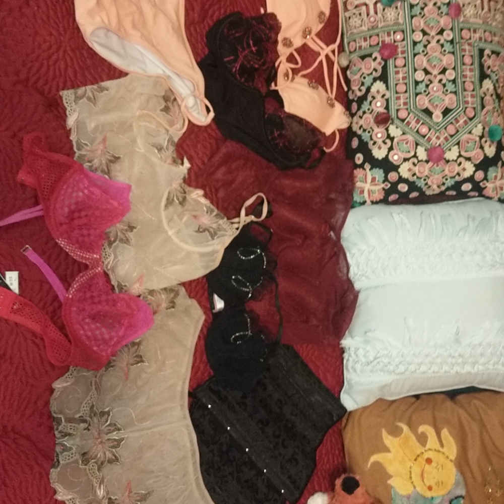 Victoria Secret bundle new w/o tags